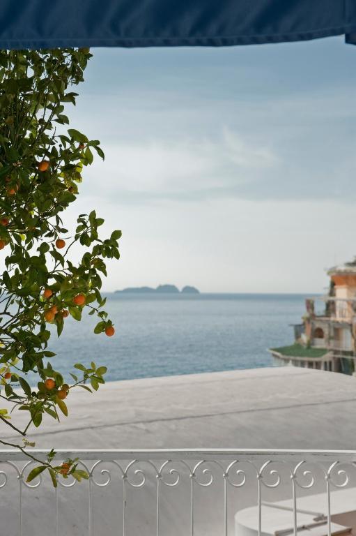 Villa La Tartana Позитано Экстерьер фото